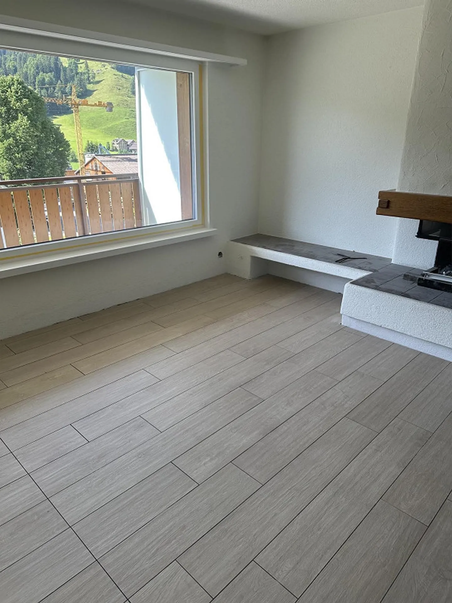 Moderne, nouvellement rénové et très ensoleillé appartement de 3,5 pièces - Photo 5 sur 5
