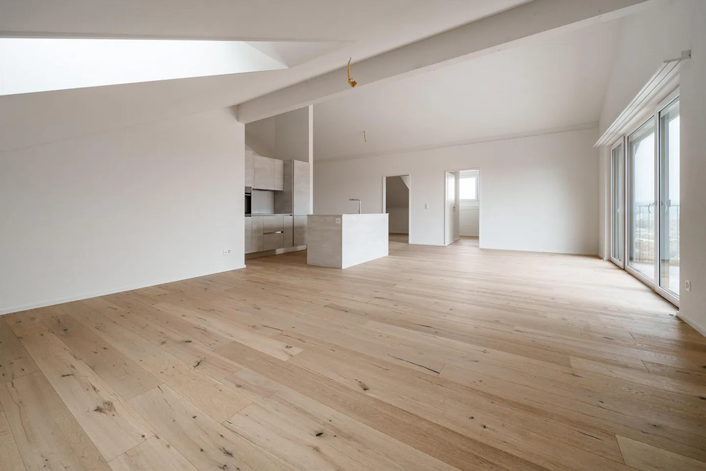 4.5 Zimmer Attika Neubauwohnung! Modern, zentral und im Grünen! - Foto 2 von 9