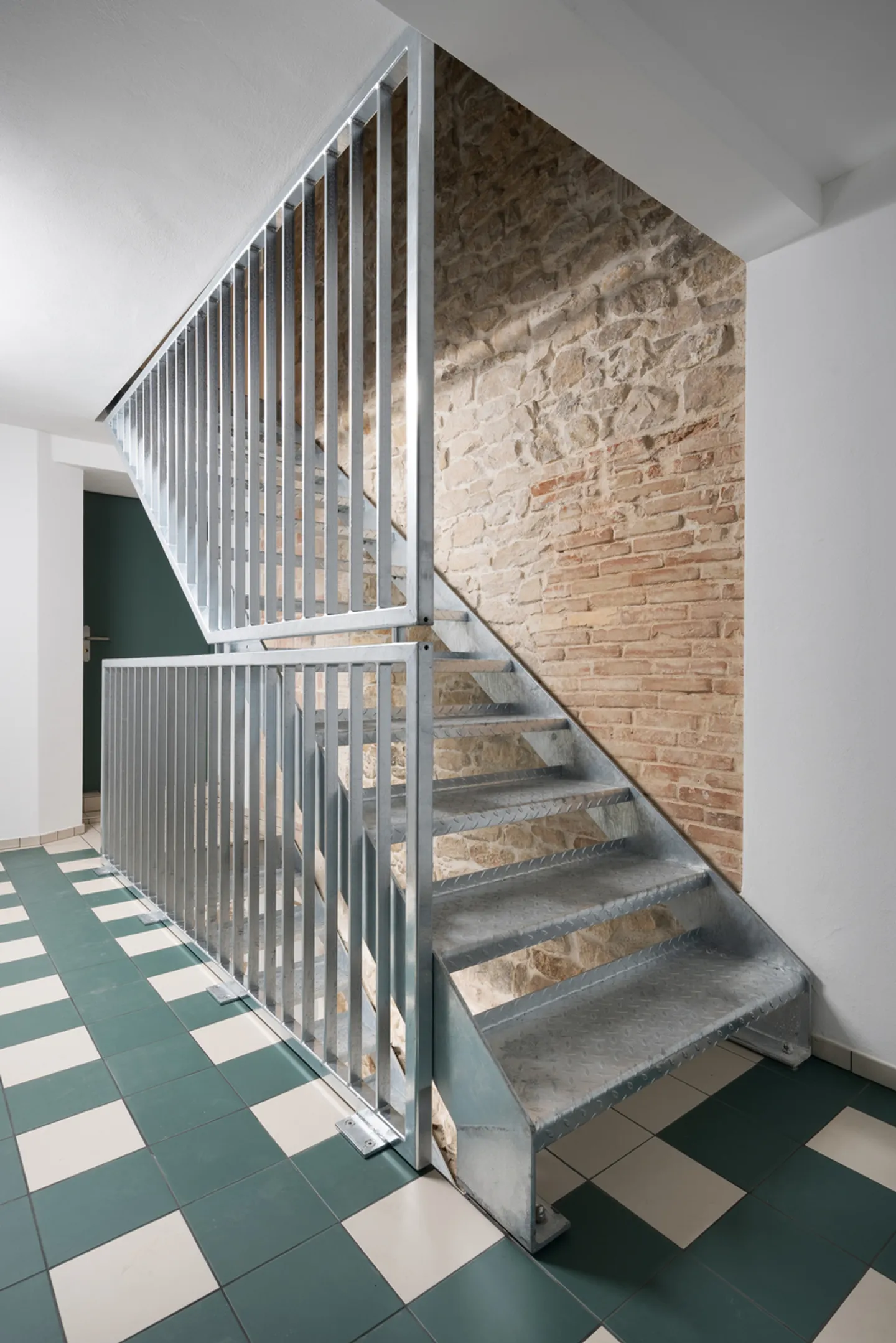 Vielseitige Wohn- und Gewerbeliegenschaft mit Geschichte - Photo 8 sur 8