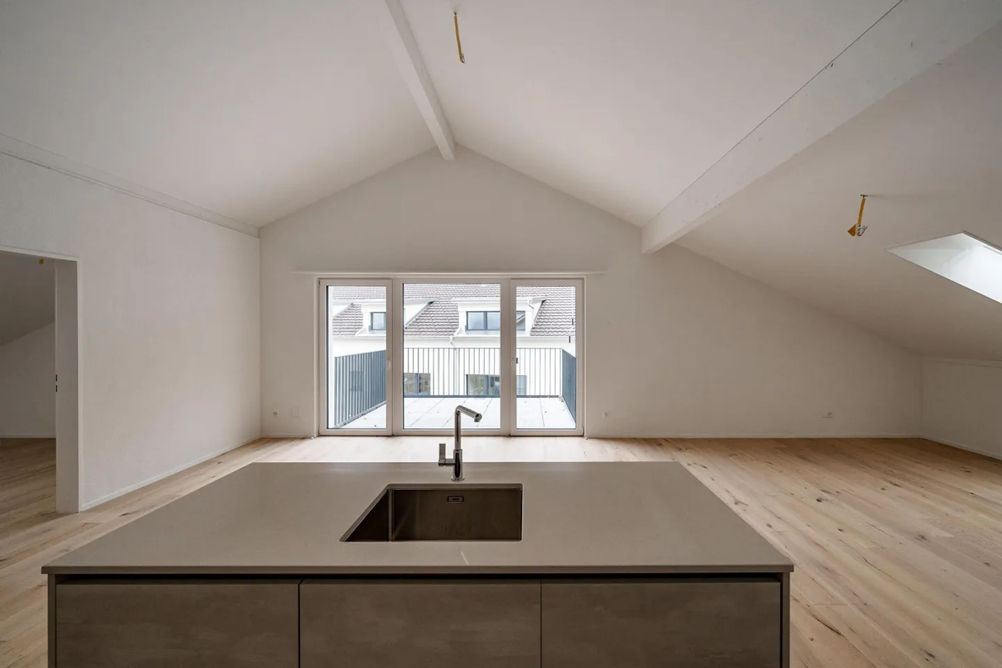 4.5 Zimmer Attika Neubauwohnung! Modern, zentral und im Grünen! - Foto 6 von 9