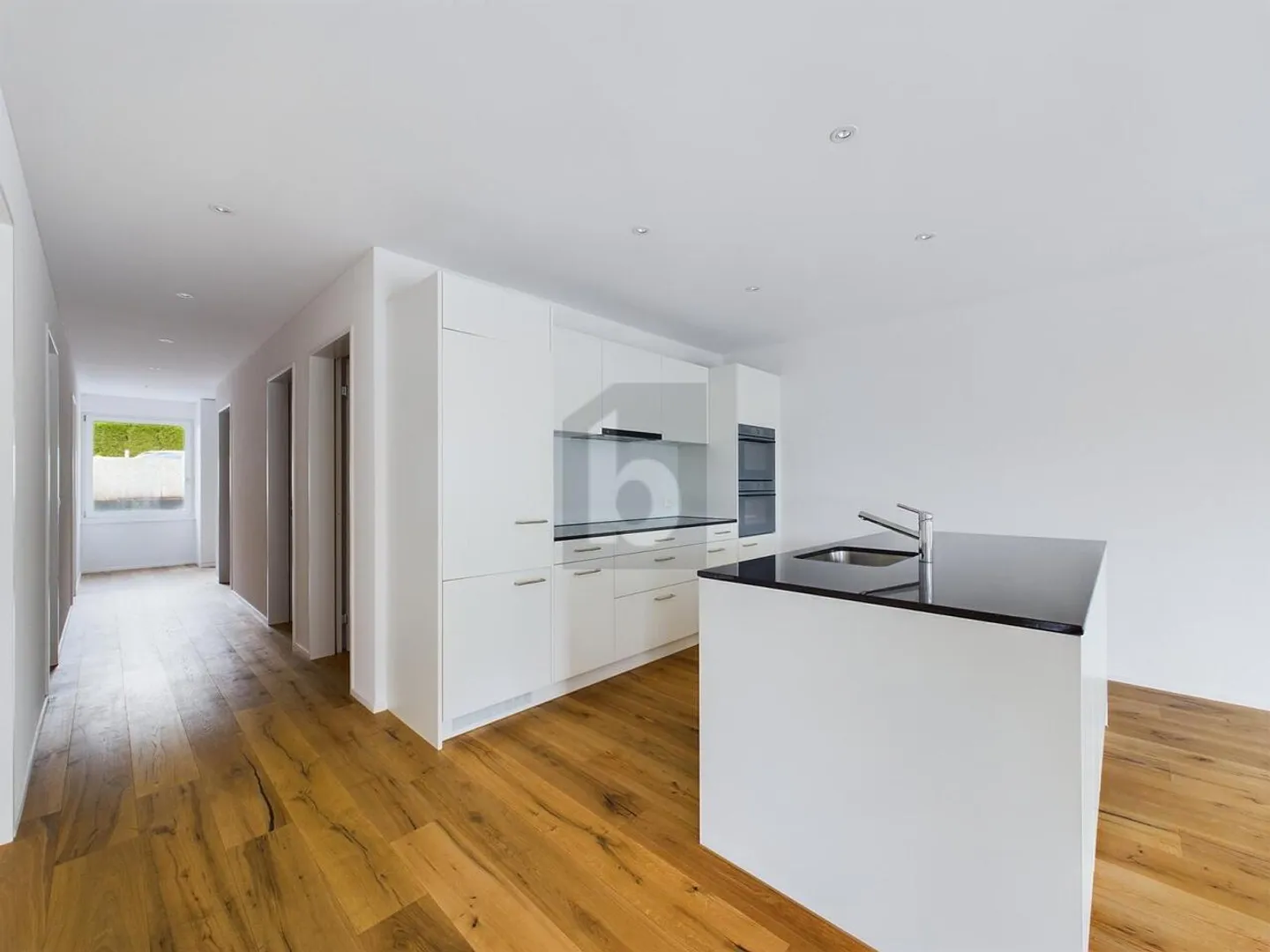 Apartment for rent - Photo 1 of 6