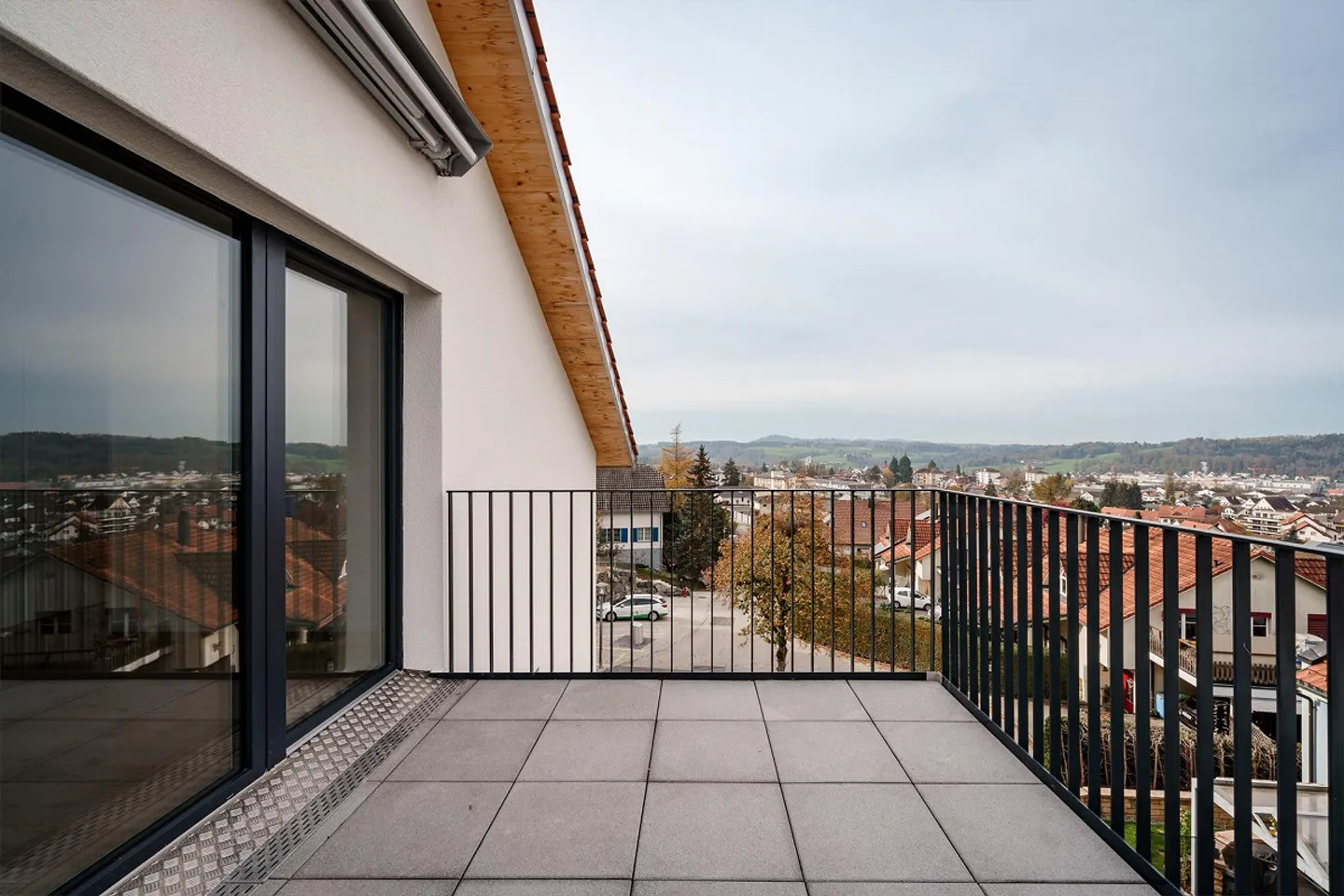 4.5 Zimmer Attika Neubauwohnung! Modern, zentral und im Grünen! - Foto 8 von 9