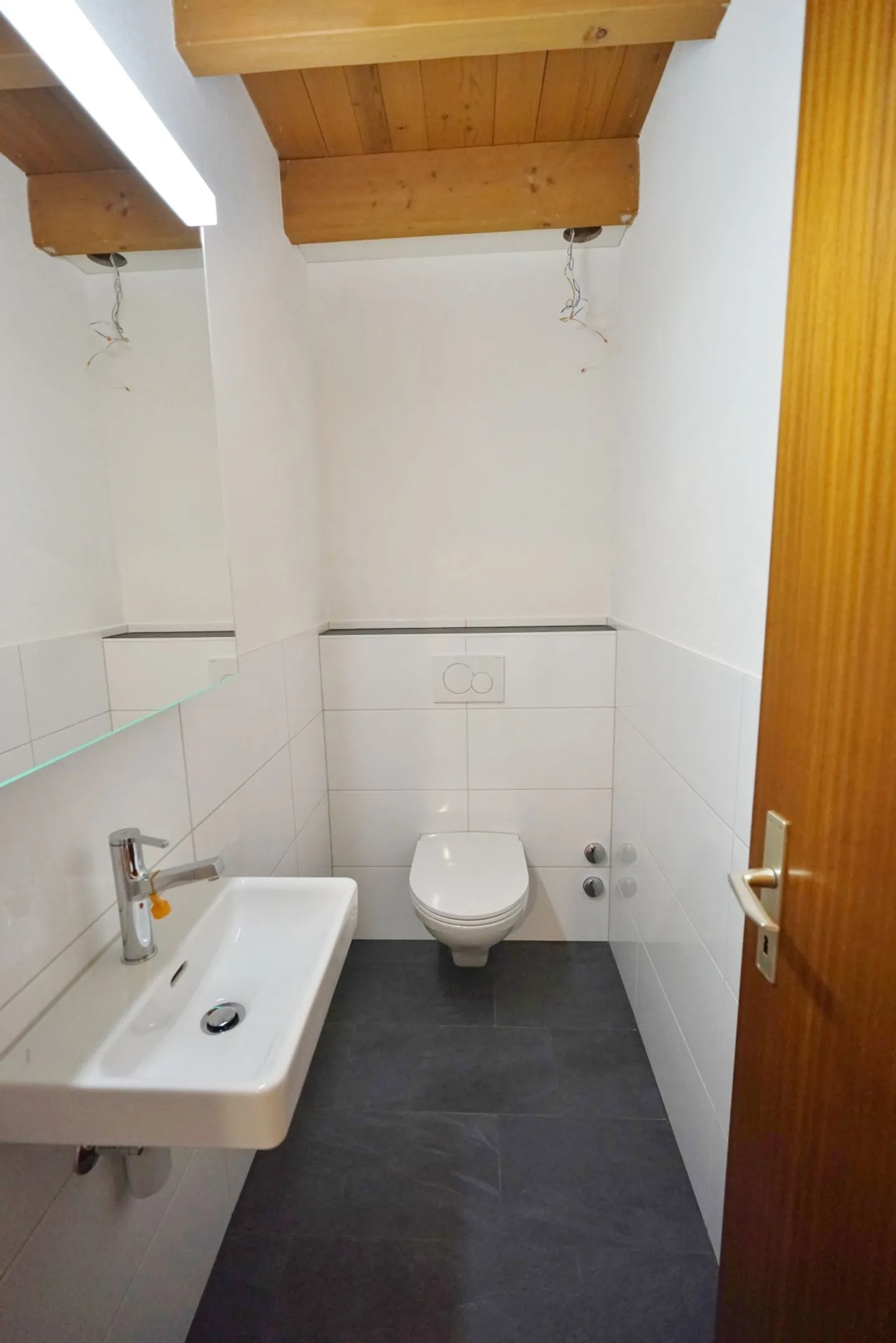 Charmante Dachgeschosswohnung mit Garten - Foto 6 von 8