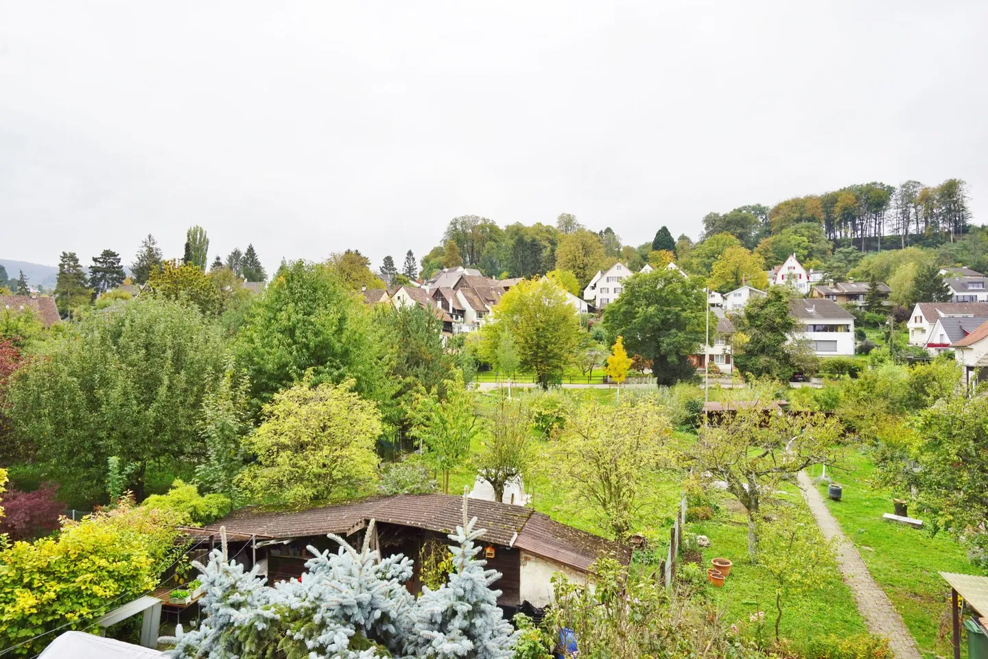 Charmante Dachgeschosswohnung mit Garten - Foto 7 von 8