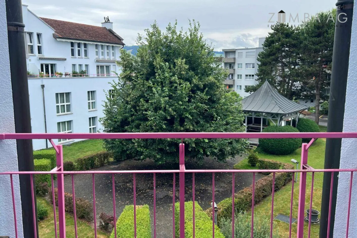 Zwar Stockwerkeigentum, aber wie im eigenen Haus - Foto 9 von 12