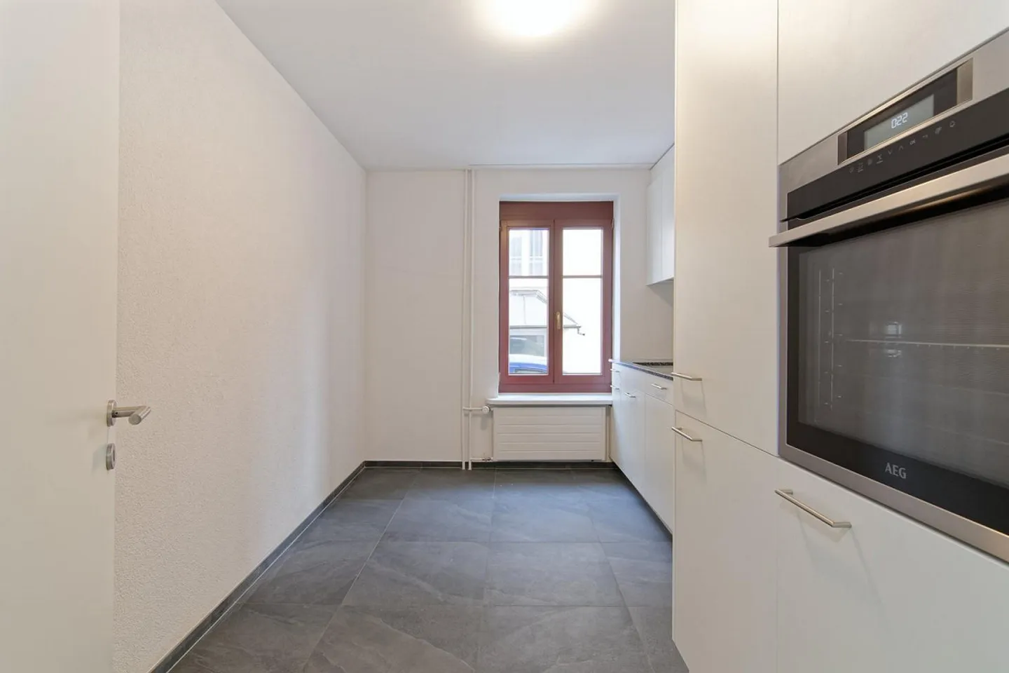 Prima locazione dopo ristrutturazione completa appartamento 2.5 locali in posizione centrale - Foto 2 di 8