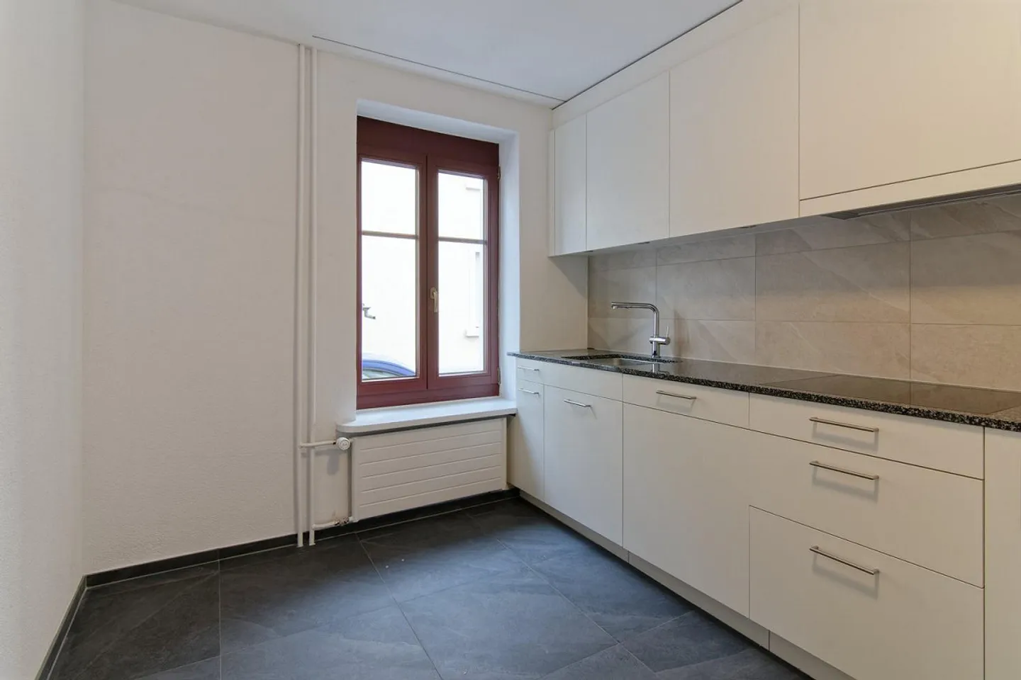 Prima locazione dopo ristrutturazione completa appartamento 2.5 locali in posizione centrale - Foto 3 di 8