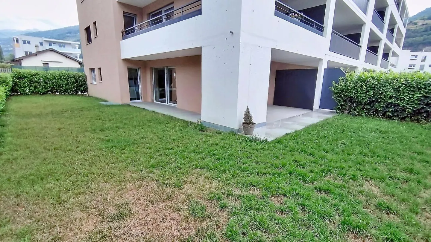 3.5 Room Apartment - Photo 7 of 7