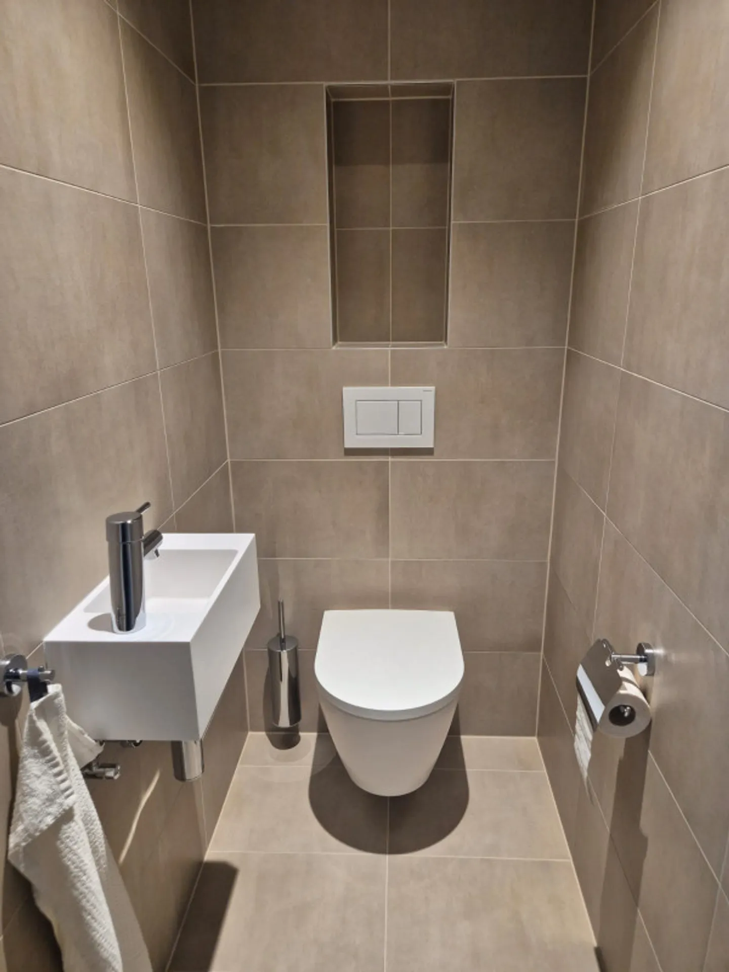 Wunderschöne 4-Zimmer-Neuwohnung mit großer Terrasse in Wohngegend Cologny/Gradelle - Foto 10 von 11