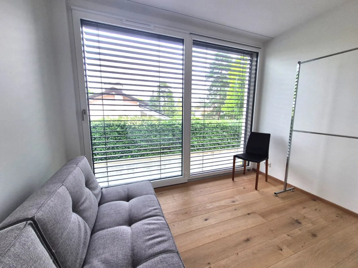 Wunderschöne 4-Zimmer-Neuwohnung mit großer Terrasse in Wohngegend Cologny/Gradelle - Foto 8 von 11