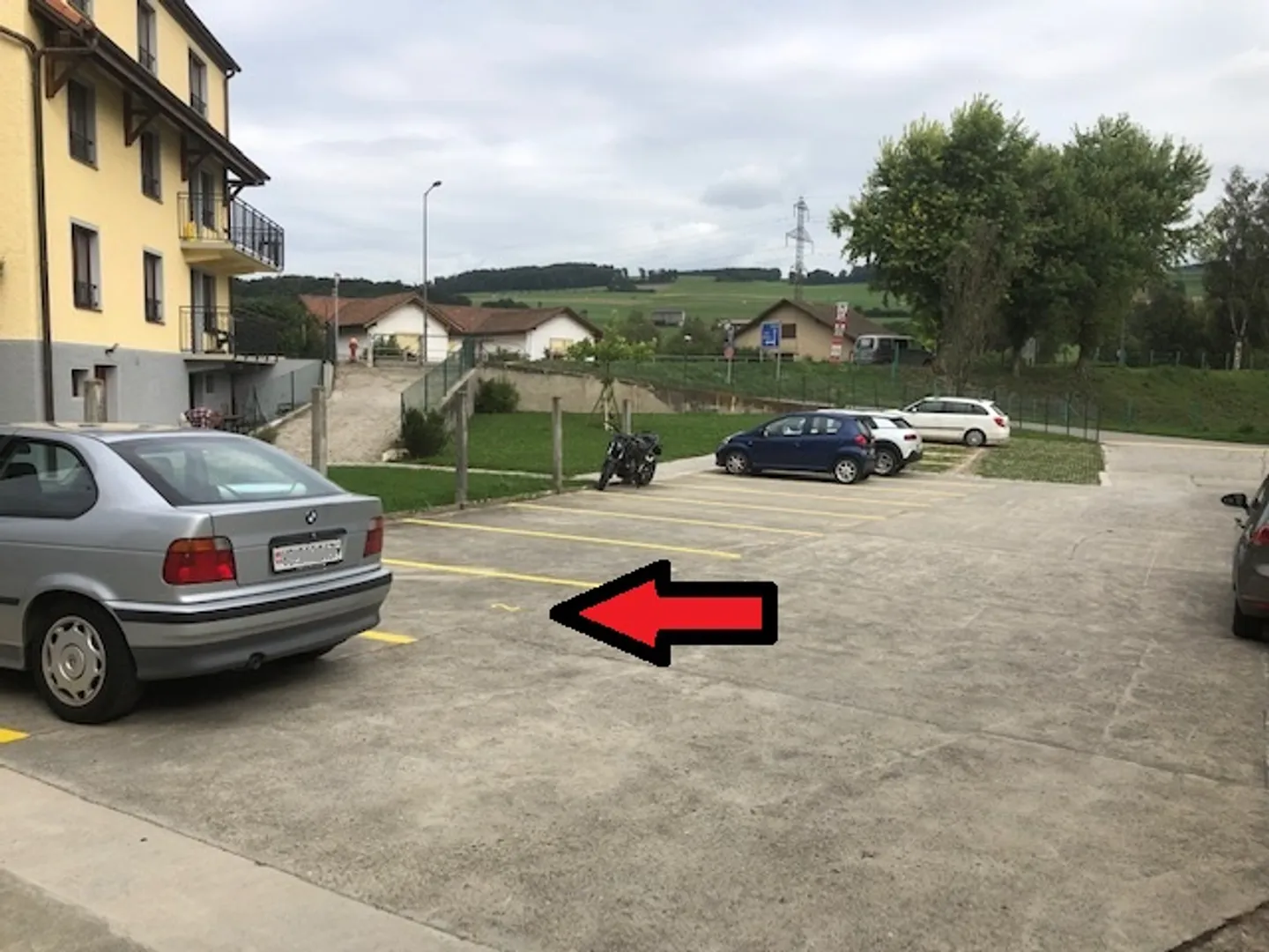 Offener Platz - Foto 2 von 3