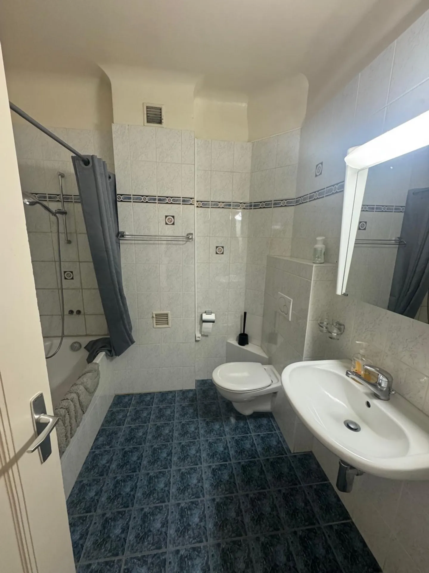 Charmante 2-Zimmer-Wohnung im 2. Stock in Lausanne - Foto 5 von 5