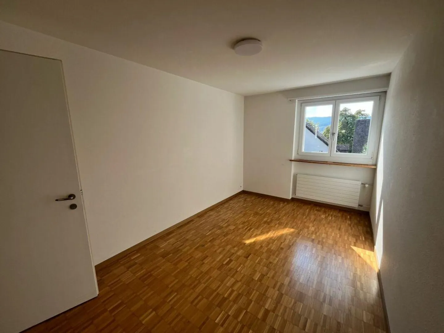 Traumhafte 4-Zimmer-Wohnung mit Seesicht - Foto 6 von 12