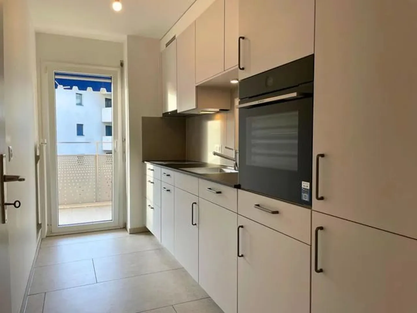 Appartement de 3 pièces au 4ème étage - Photo 5 sur 13