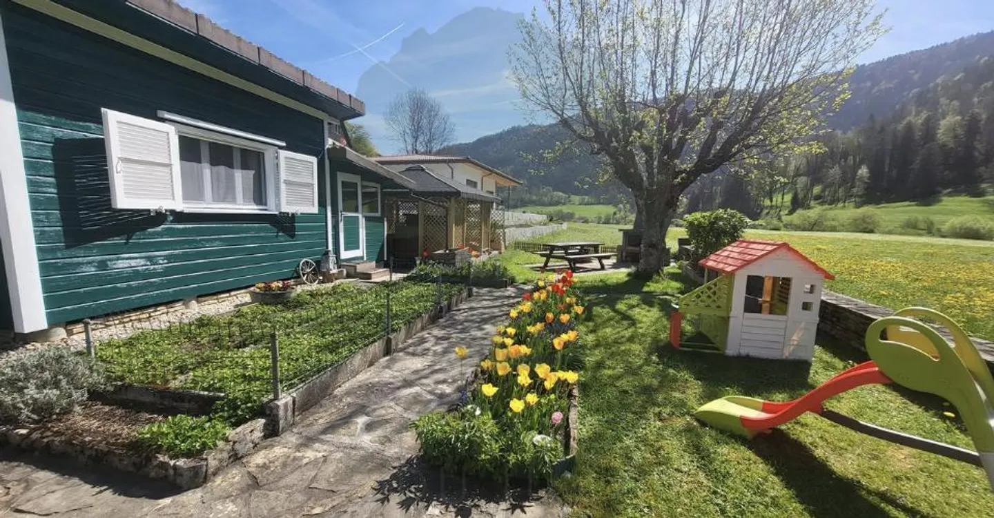 Ein wahres Refugium am Doubs, renoviertes Chalet mit nordischer Badewanne - Foto 9 von 13