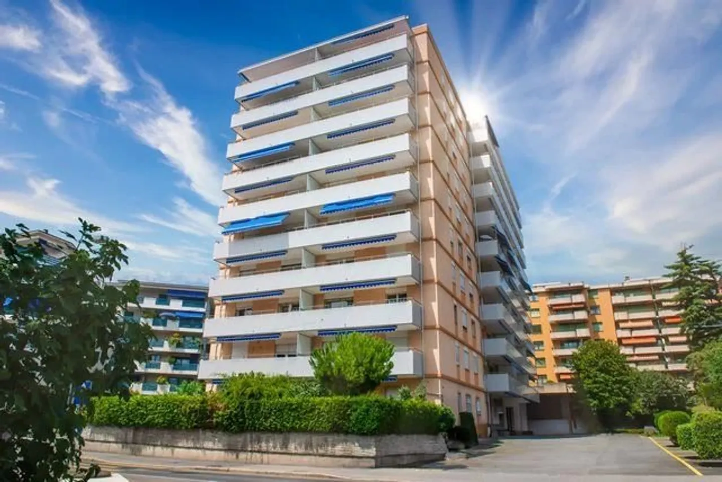 Appartement de 3 pièces au 4ème étage - Photo 1 sur 13