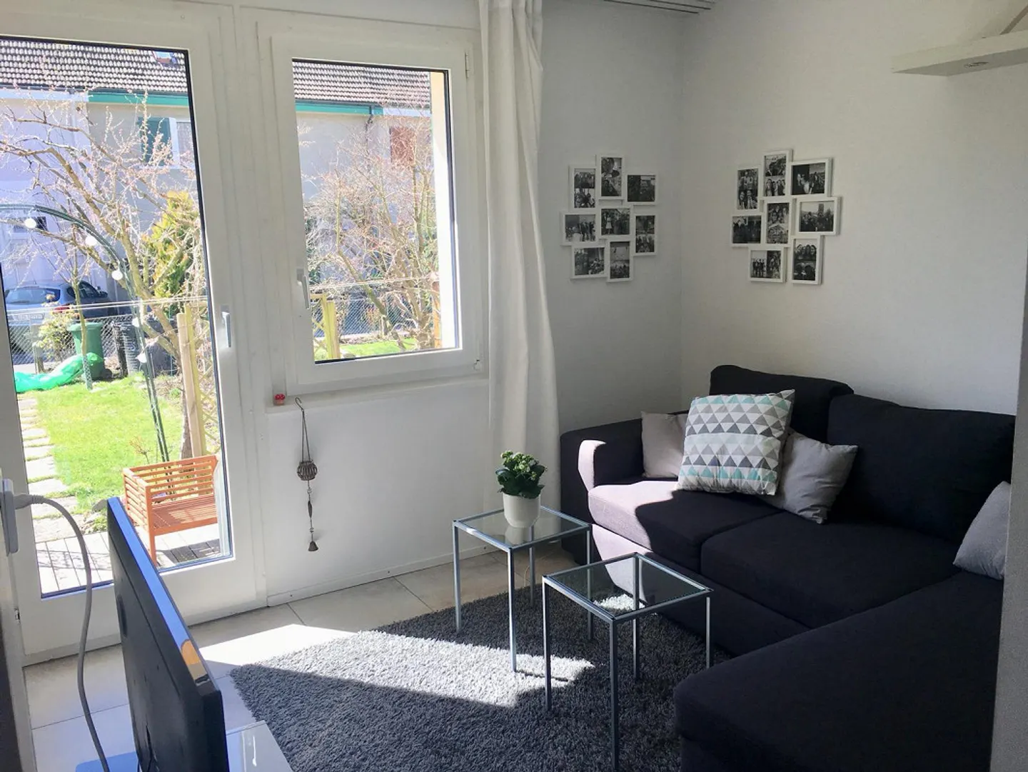 4 Room Terraced House with Large Garden - Photo 4 of 8