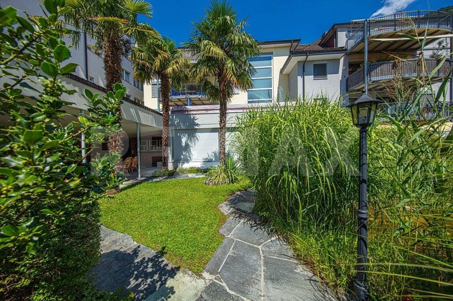 Appartement attrayant, nouvellement rénové de 2,5 pièces dans un emplacement calme près du centre du village et du lac, 6442 Gersau SZ - Photo 11 sur 13