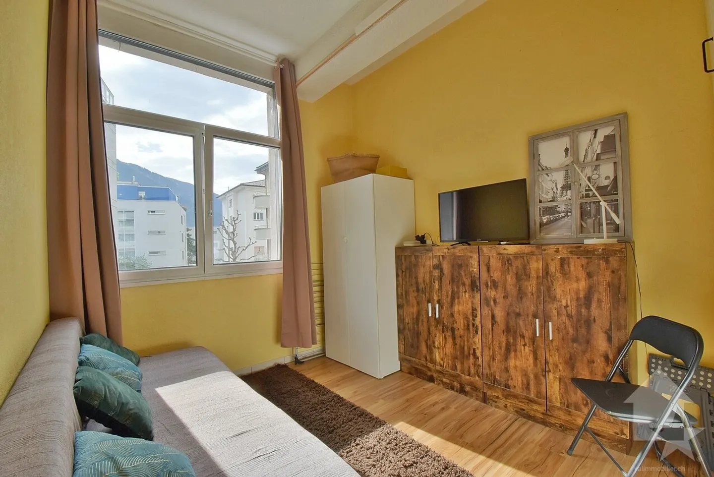 Pretty 4.5-room apartment with a garden in the center of Sierre, close to all amenities! - Photo 11 of 14
