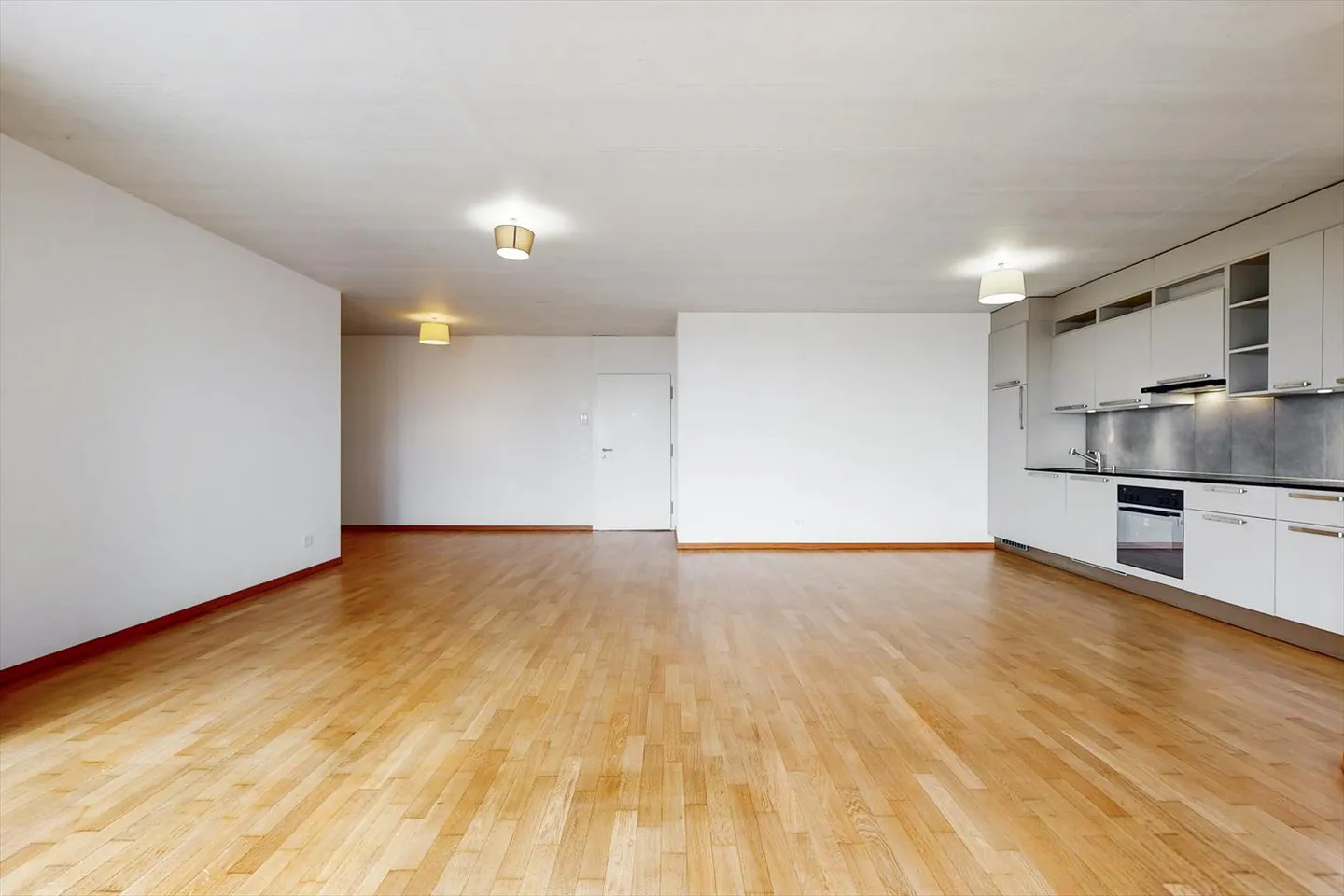 Appartement à louer - Photo 3 sur 10