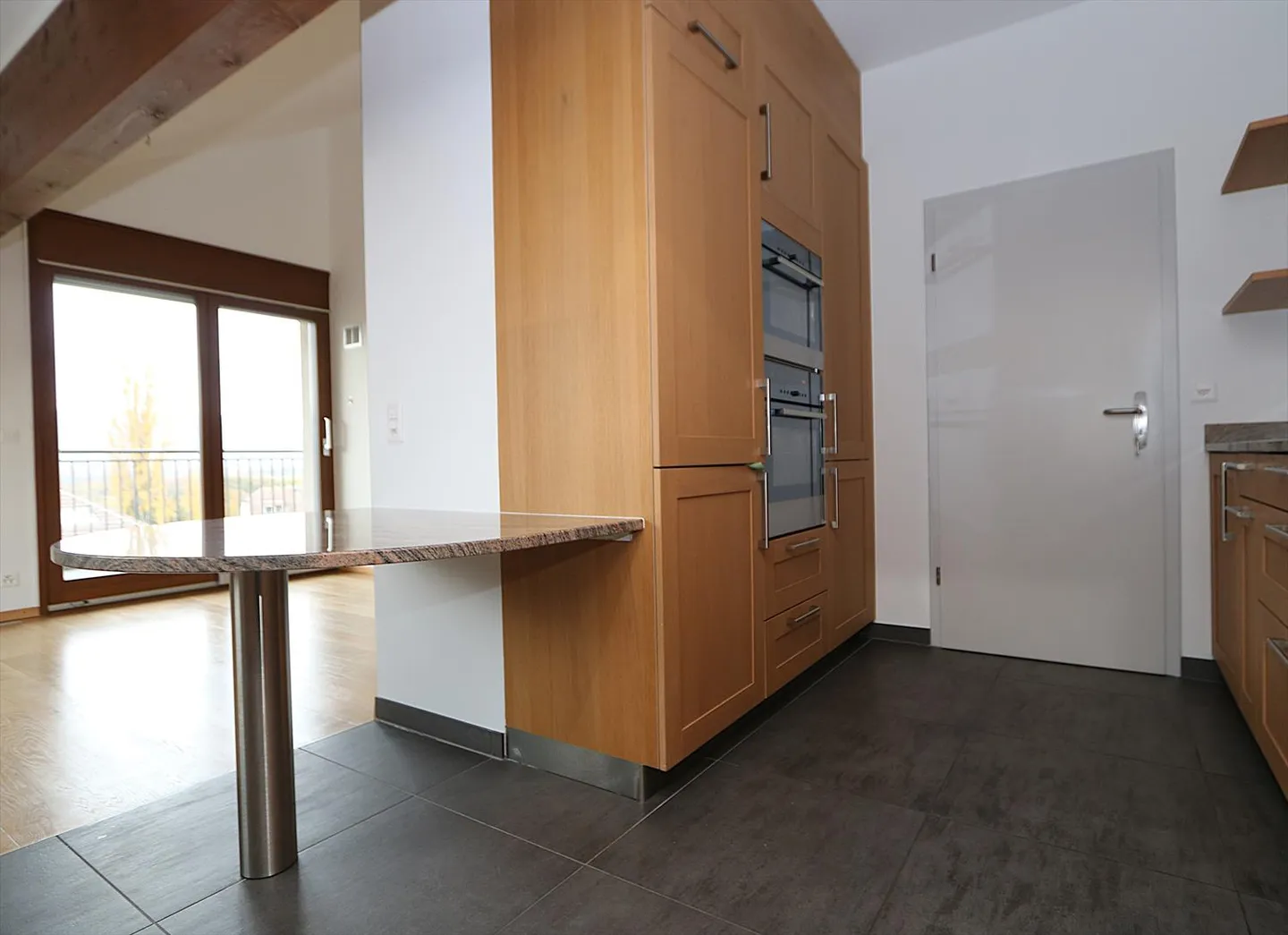 Duplex-Wohnung mit 7,5 Zimmern und Terrasse in Bernex - Foto 5 von 17