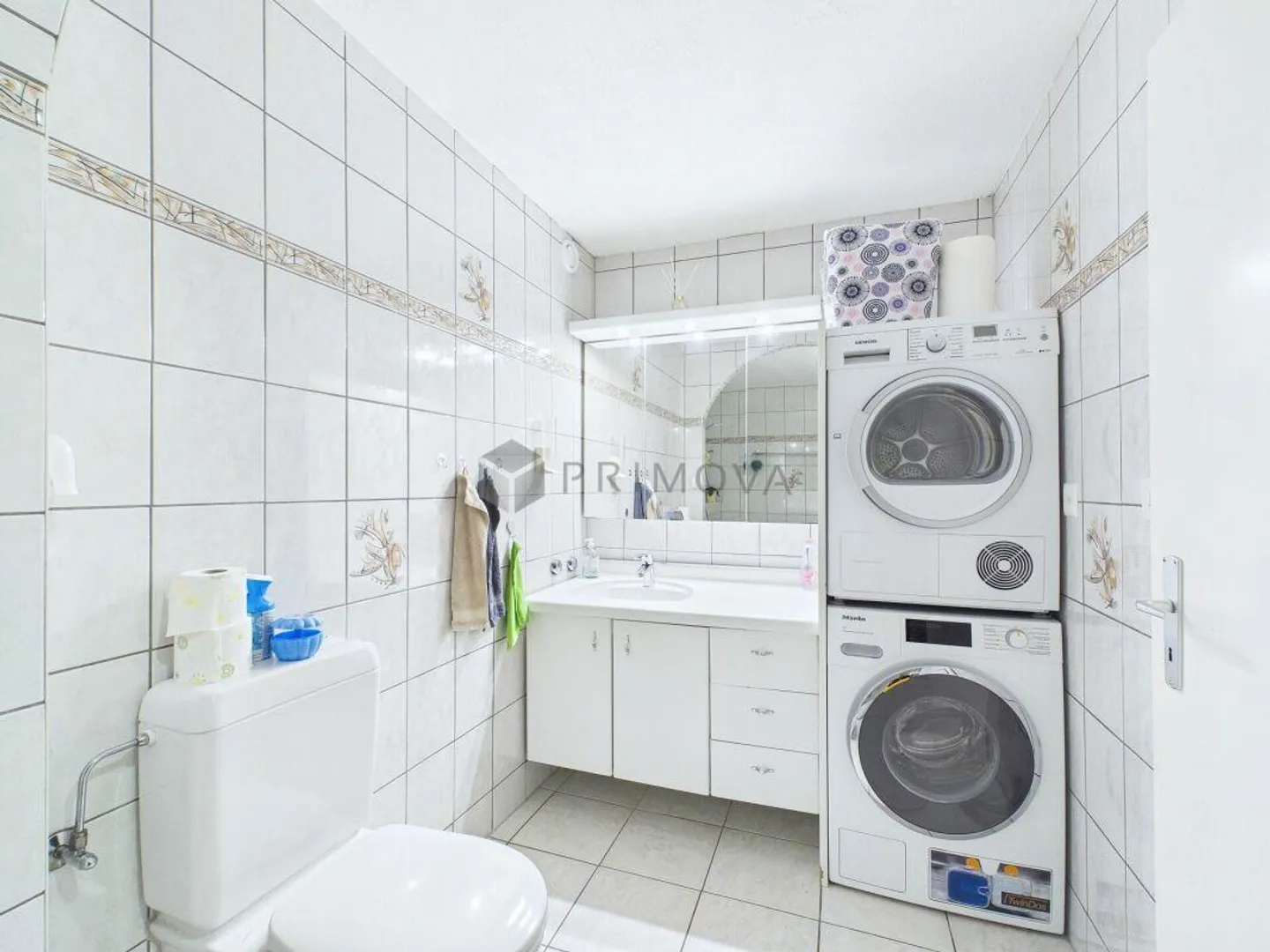 Moderne Maisonette mit Balkon - Foto 9 von 12