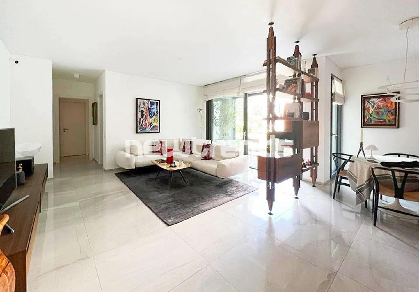 Lugano Centro-Servizi: Appartamento 3.5 locali con ampi spazi e parcheggio - Foto 3 di 8