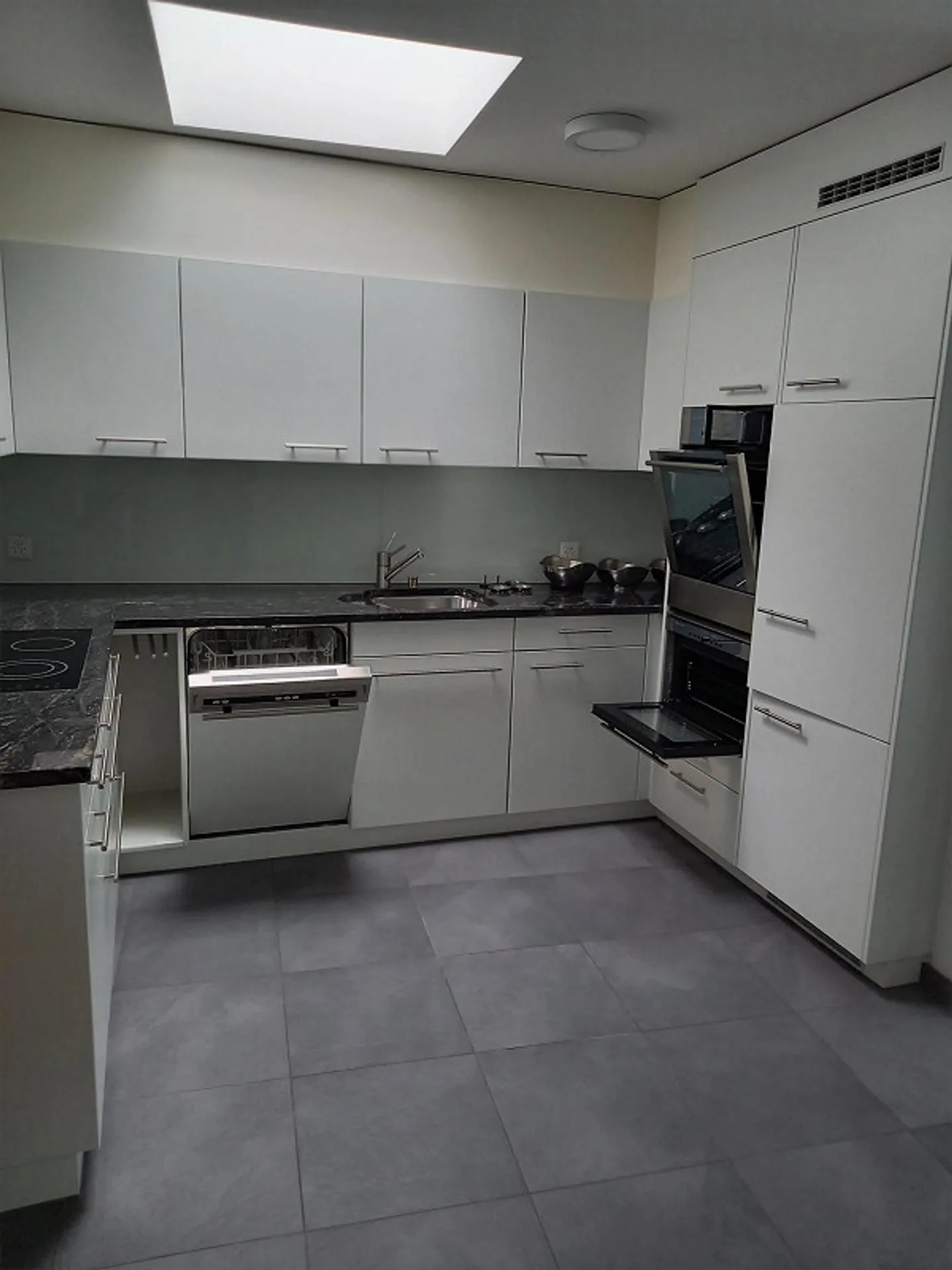 Appartamento 4.5 stanze in una posizione tranquilla - Foto 2 di 11