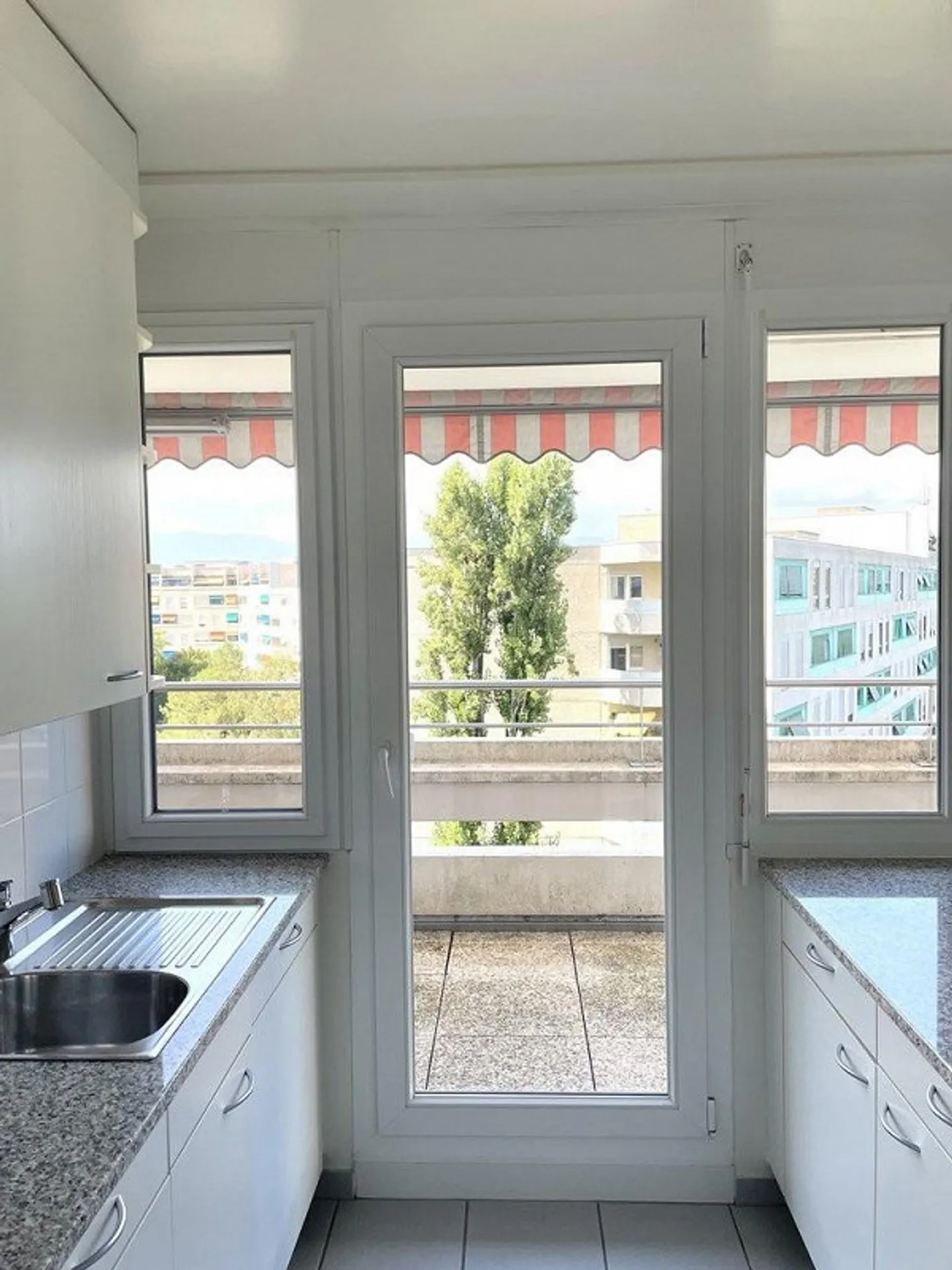 Gradelle - Quartiere tranquillo e familiare - Foto 4 di 11
