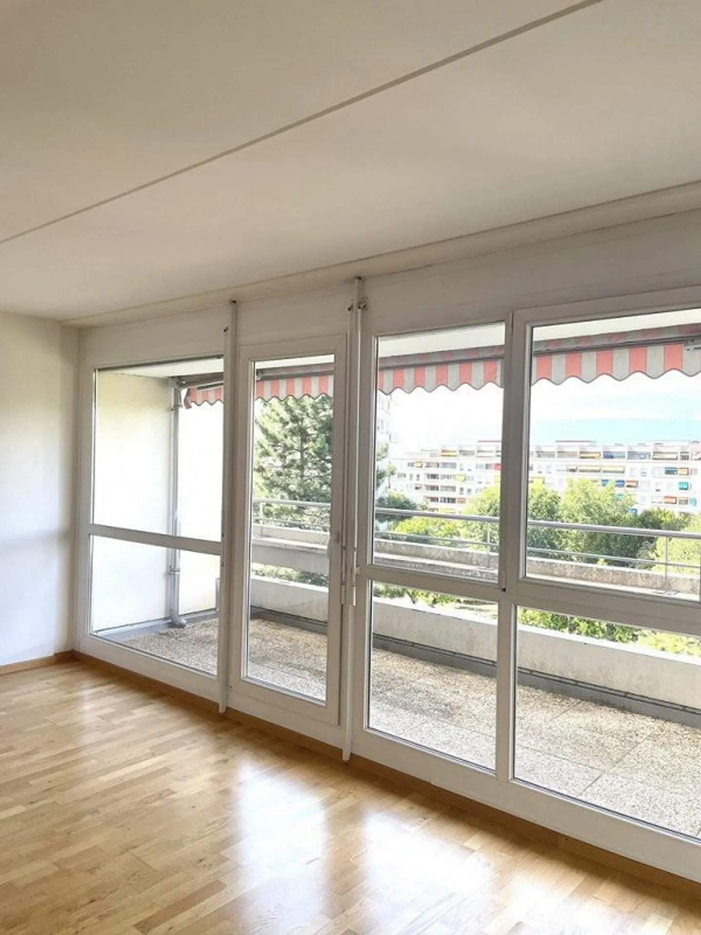 Gradelle - Quartiere tranquillo e familiare - Foto 6 di 11