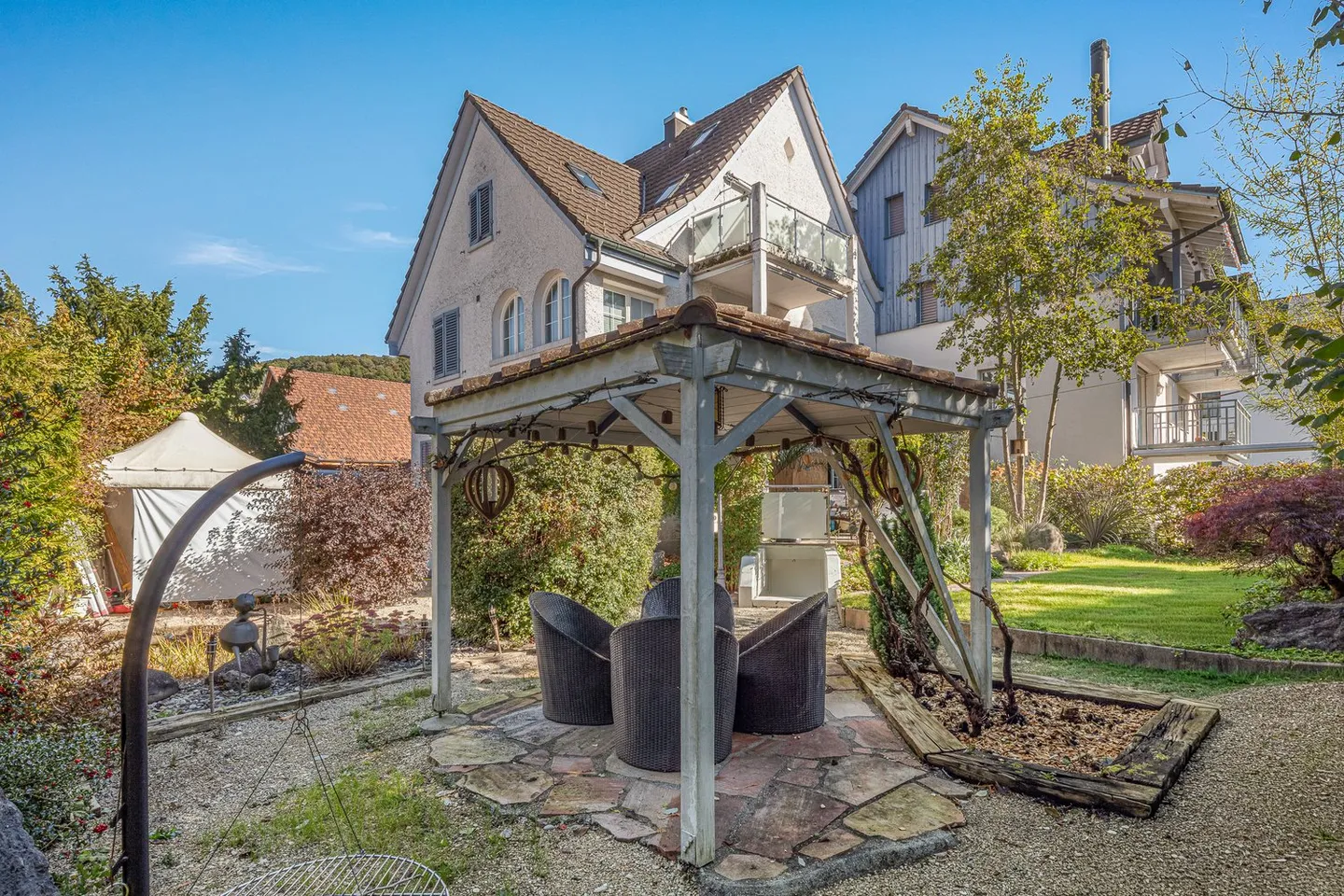 Three Units - with the Feeling of Home - Photo 3 of 19