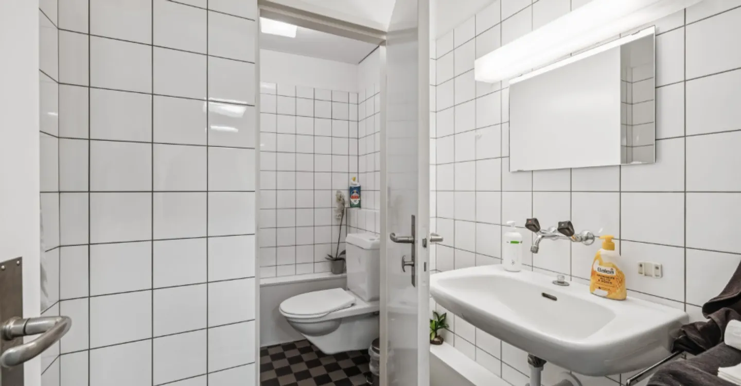 Coiffeur in bester Lage Basel - Foto 4 von 4