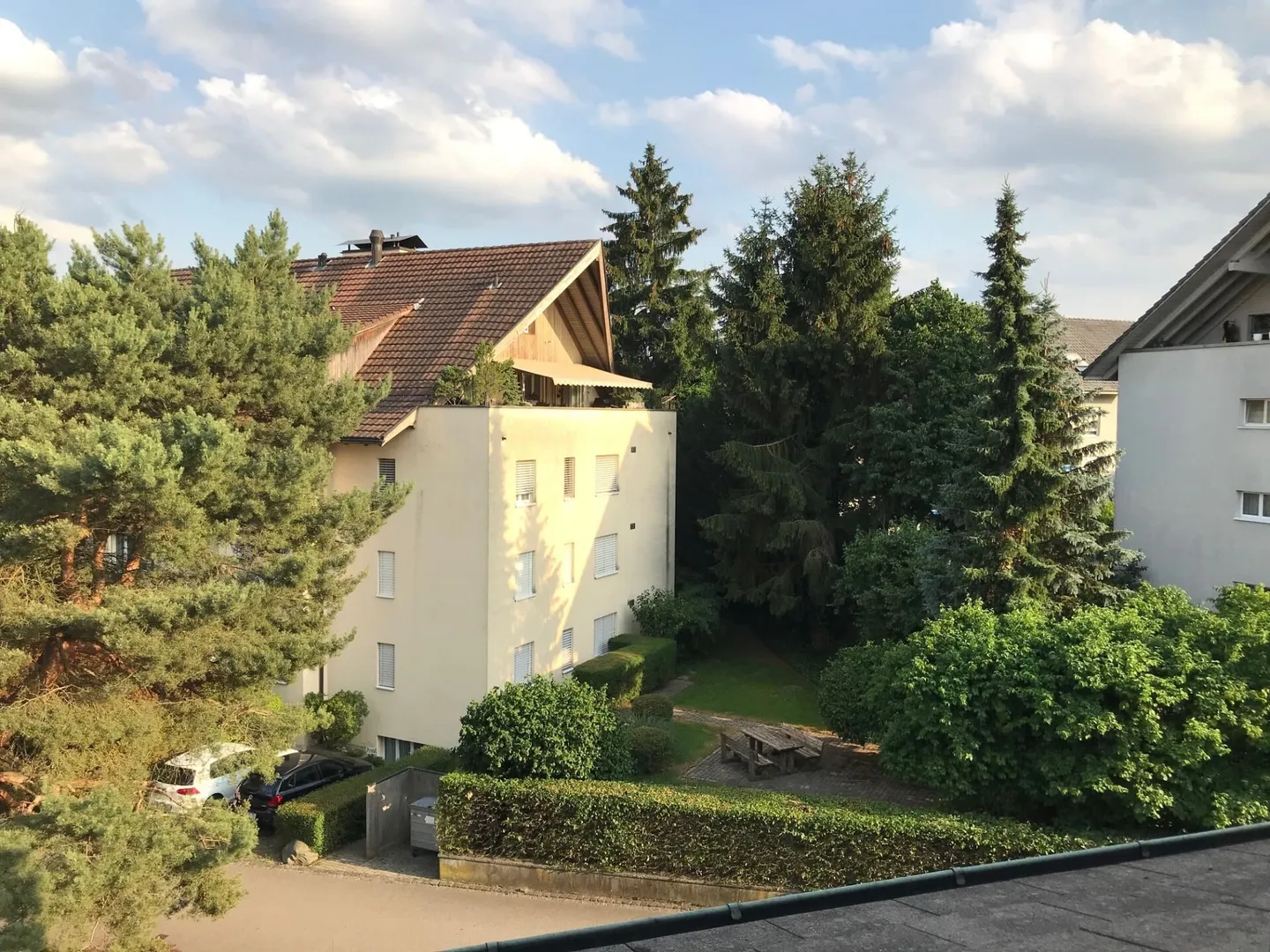 Large, bright attic apartment in a quiet location with a wide view - Photo 3 of 11