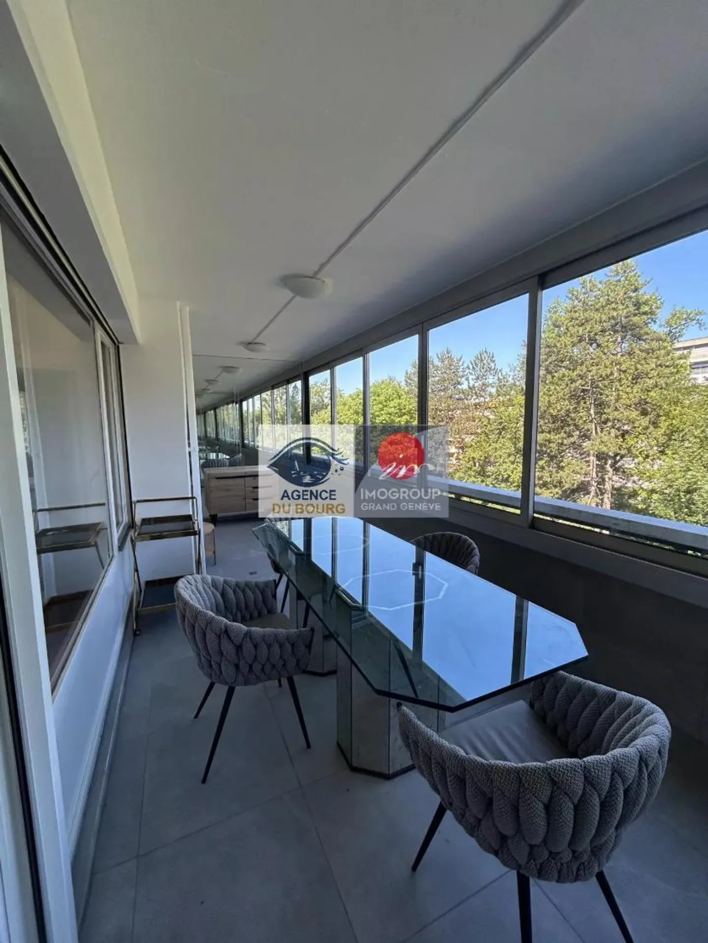 Renovated Apartment with Terrace - Photo 13 of 13