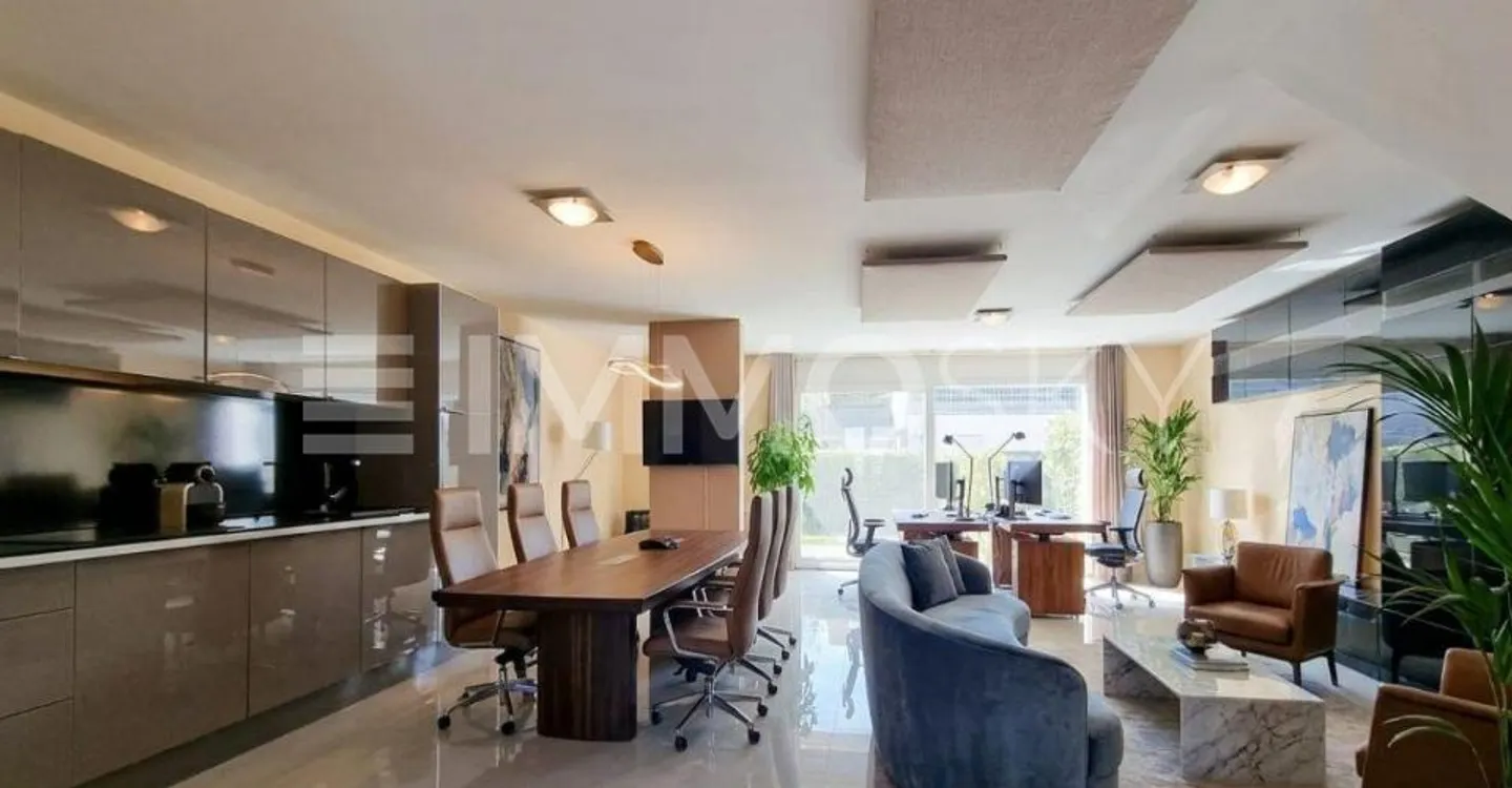Spacious duplex office in Perroy - Photo 1 of 4