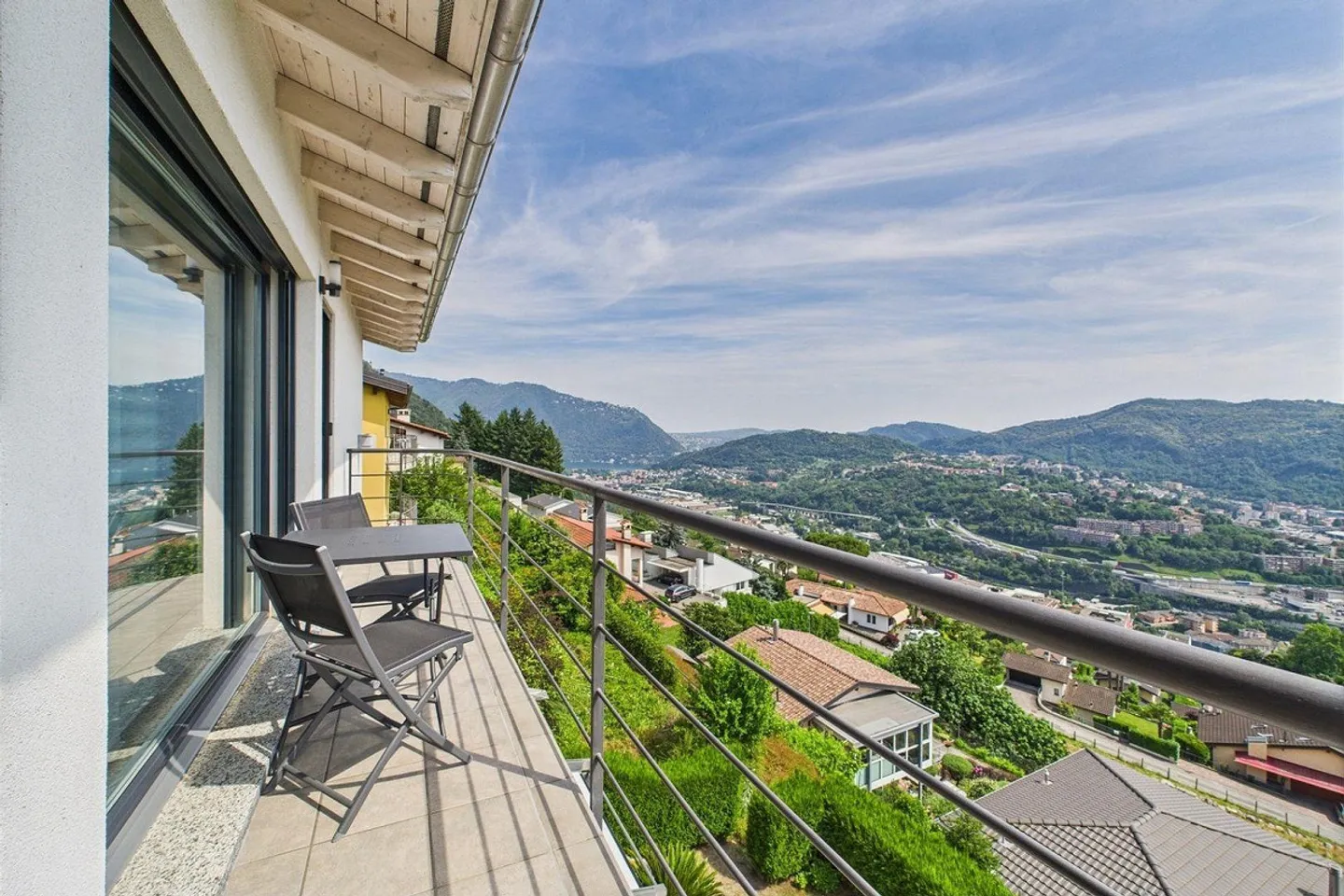 Vacallo - Exclusive Dream Villa! Where Panorama, Modern Elegance and Design Harmonize Perfectly - Photo 3 of 30