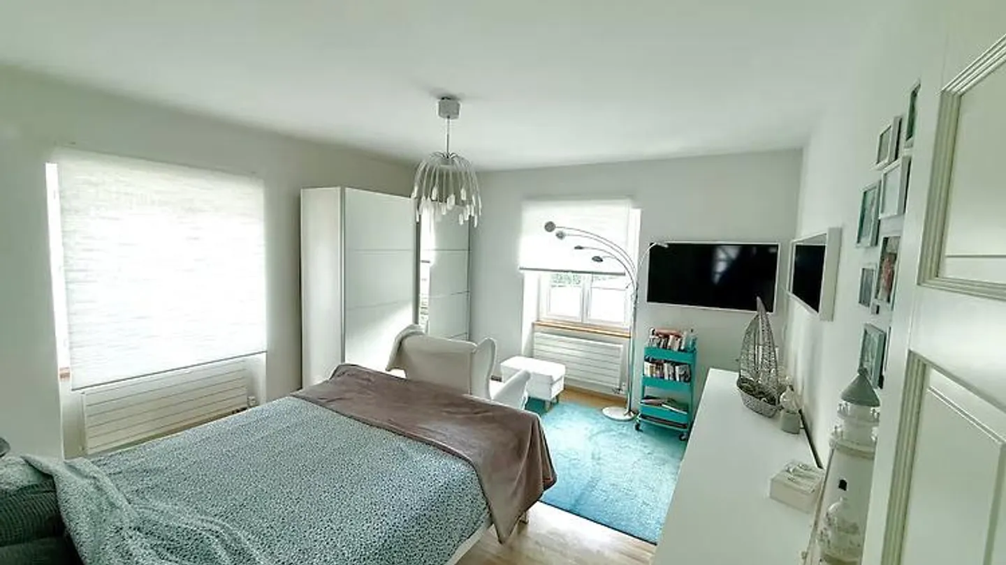 Renoviertes Haus in Erschwil - Foto 4 von 11