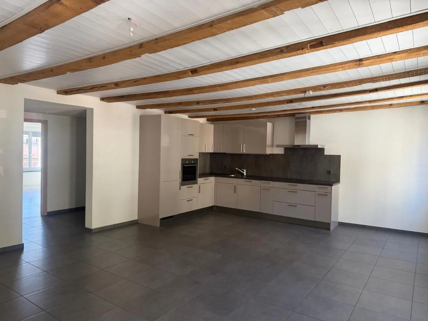 Appartamento 3.5 stanze - Foto 1 di 8