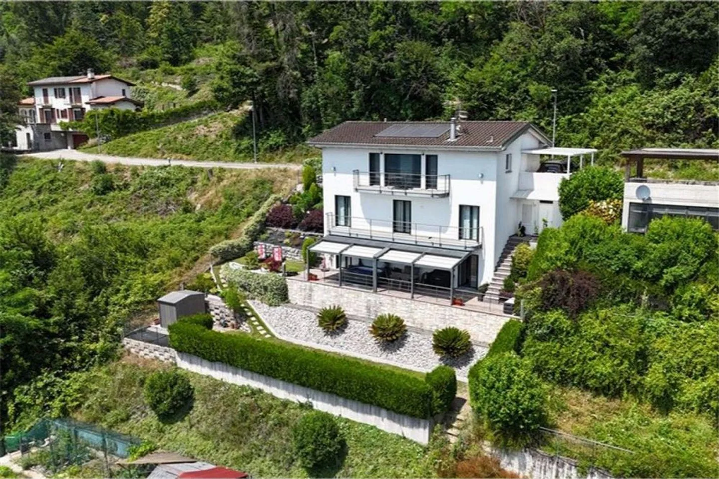 Vacallo - Exclusive Dream Villa! Where Panorama, Modern Elegance and Design Harmonize Perfectly - Photo 30 of 30