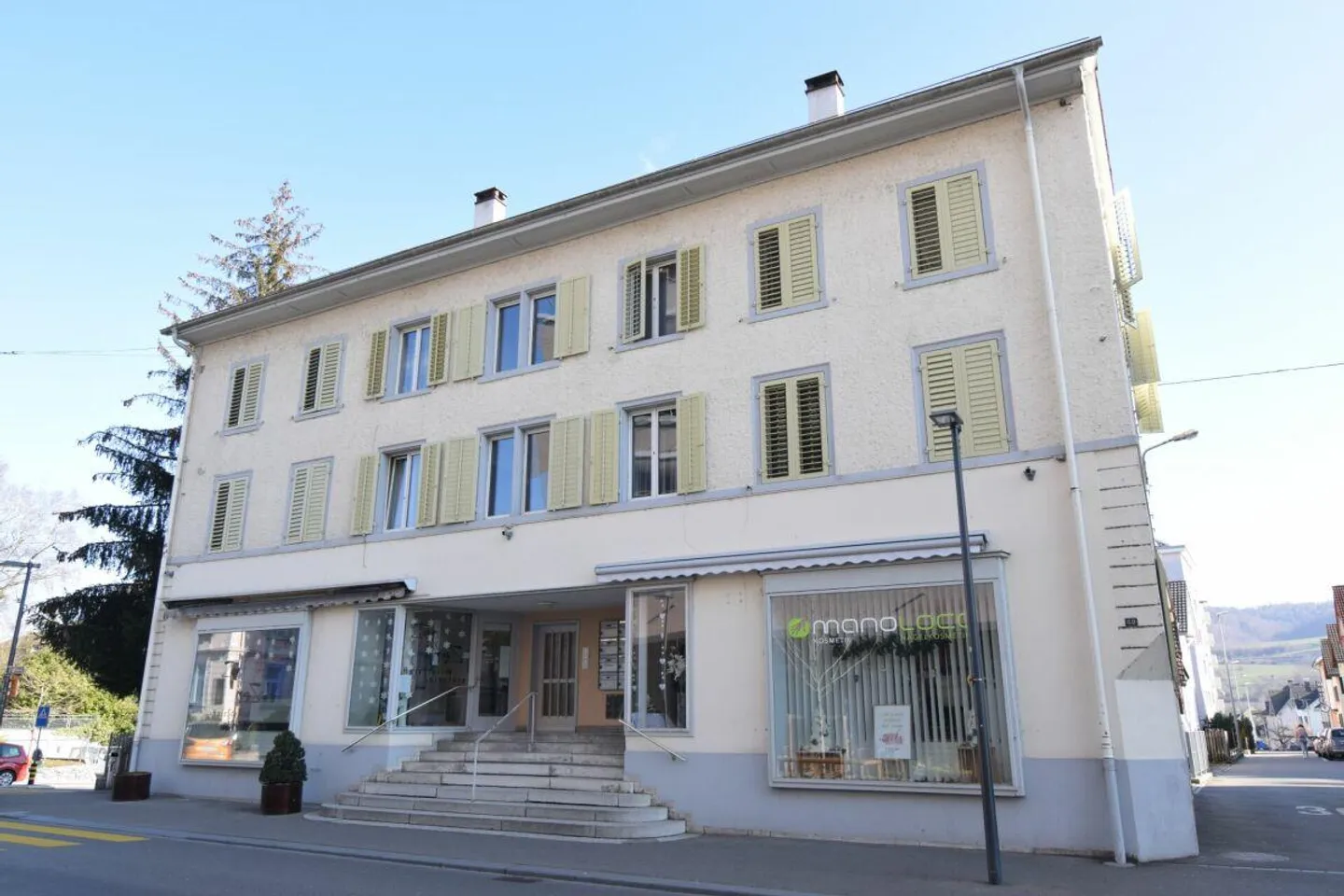 Accogliente appartamento mansardato di 3,5 stanze con balcone - Foto 1 di 9