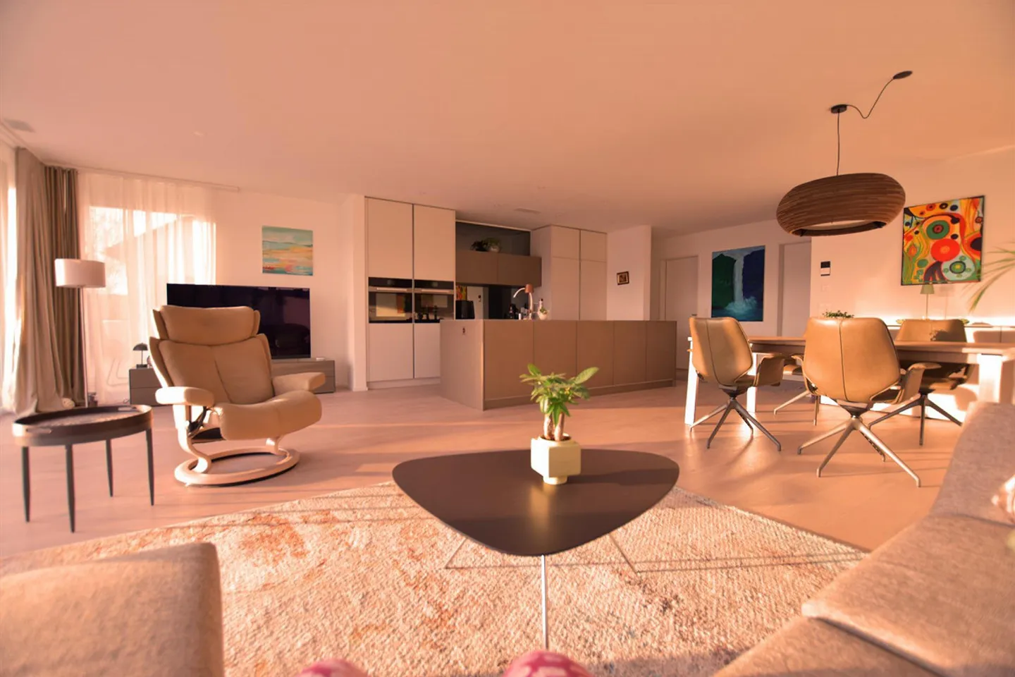 Exclusive living experience, 5.5 rooms, modern terrace house, Weitbl - Photo 3 of 6