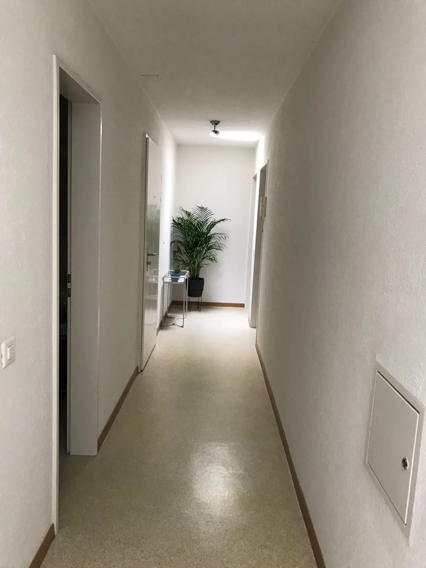 Large, bright attic apartment in a quiet location with a wide view - Photo 10 of 11