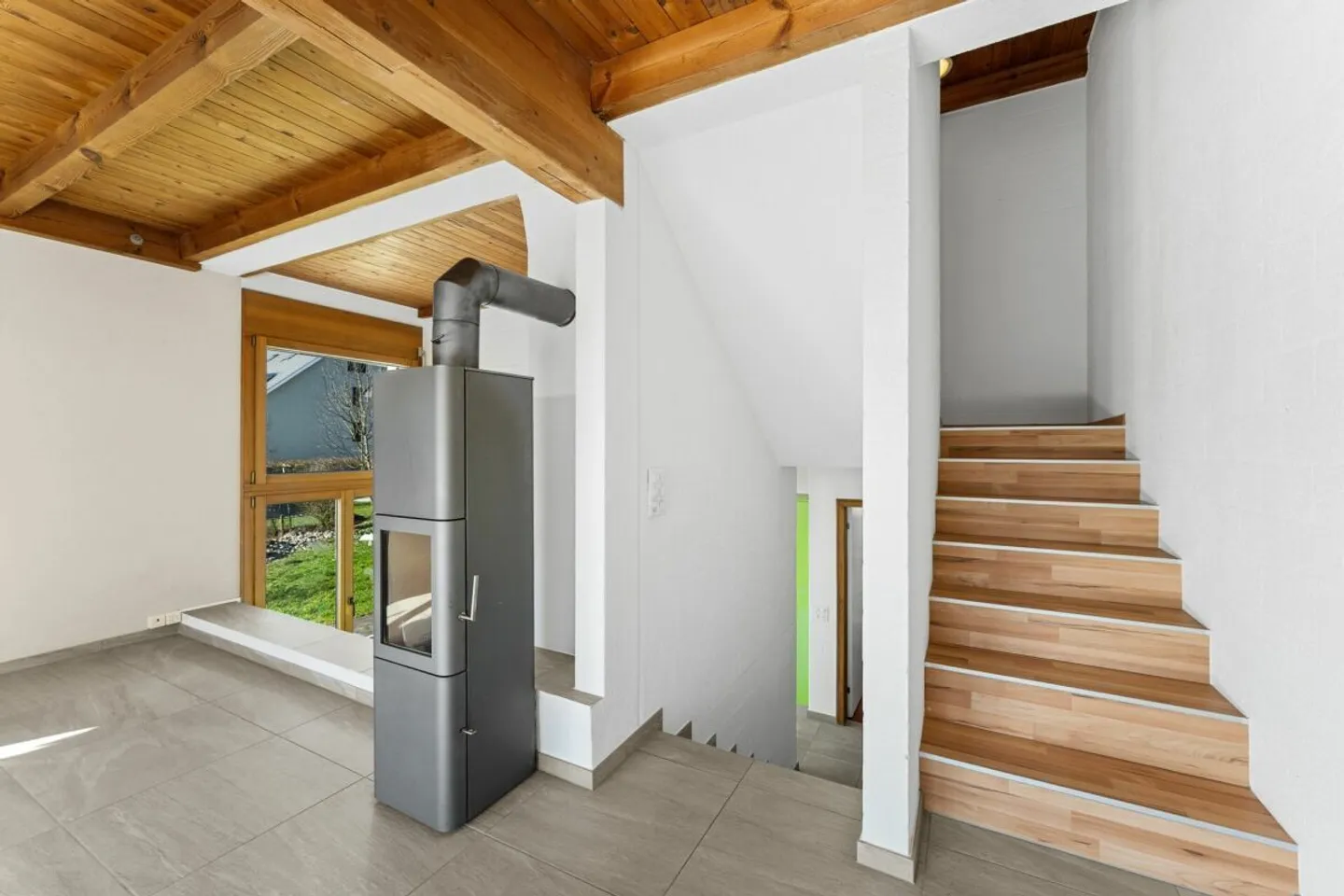 Architettura straordinaria e grande giardino - Foto 4 di 19