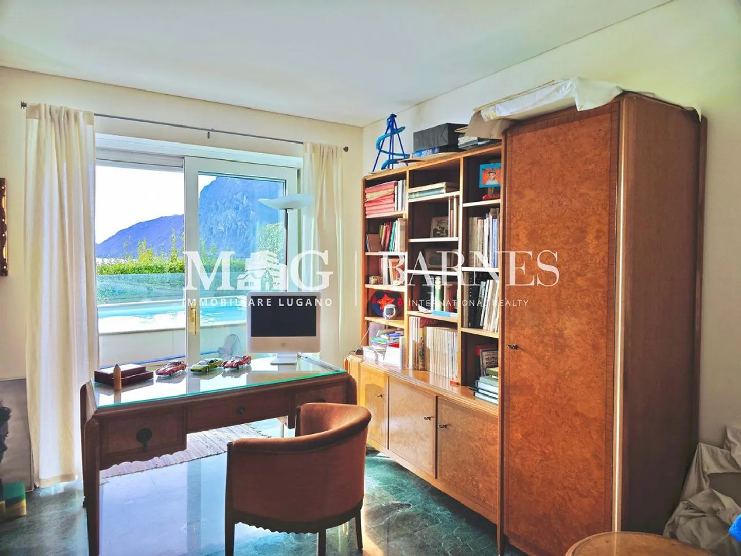 Lugano, Castagnola: Apartment mit Seeblick, Pool und Garten - Foto 15 von 16