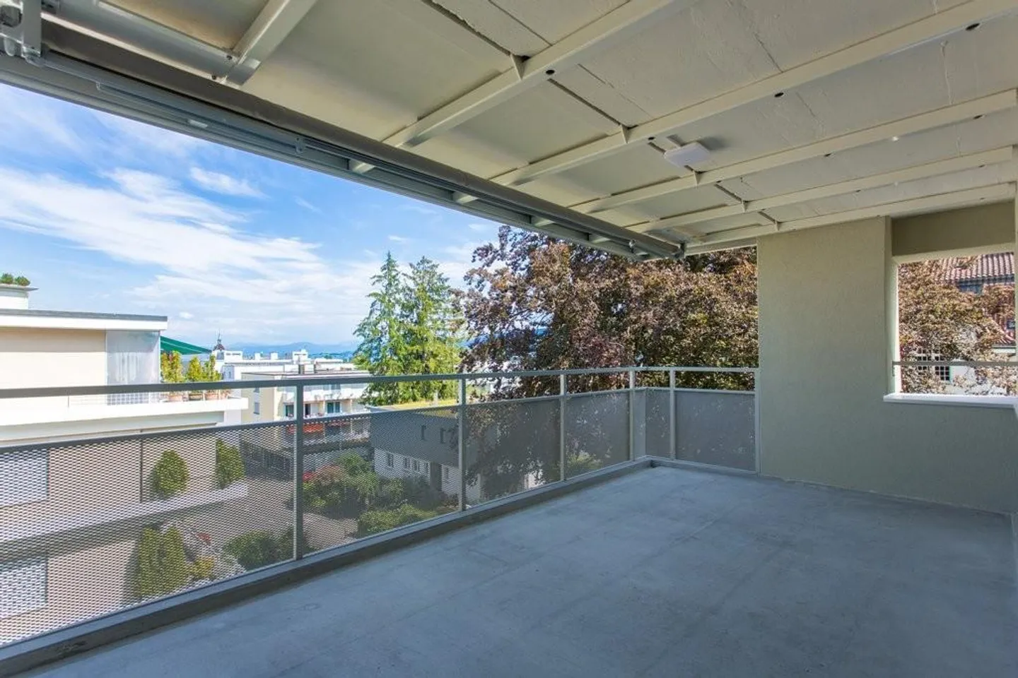 Vivere con vista diretta sul lago - ogni giorno è una sensazione di vacanza - Foto 1 di 11