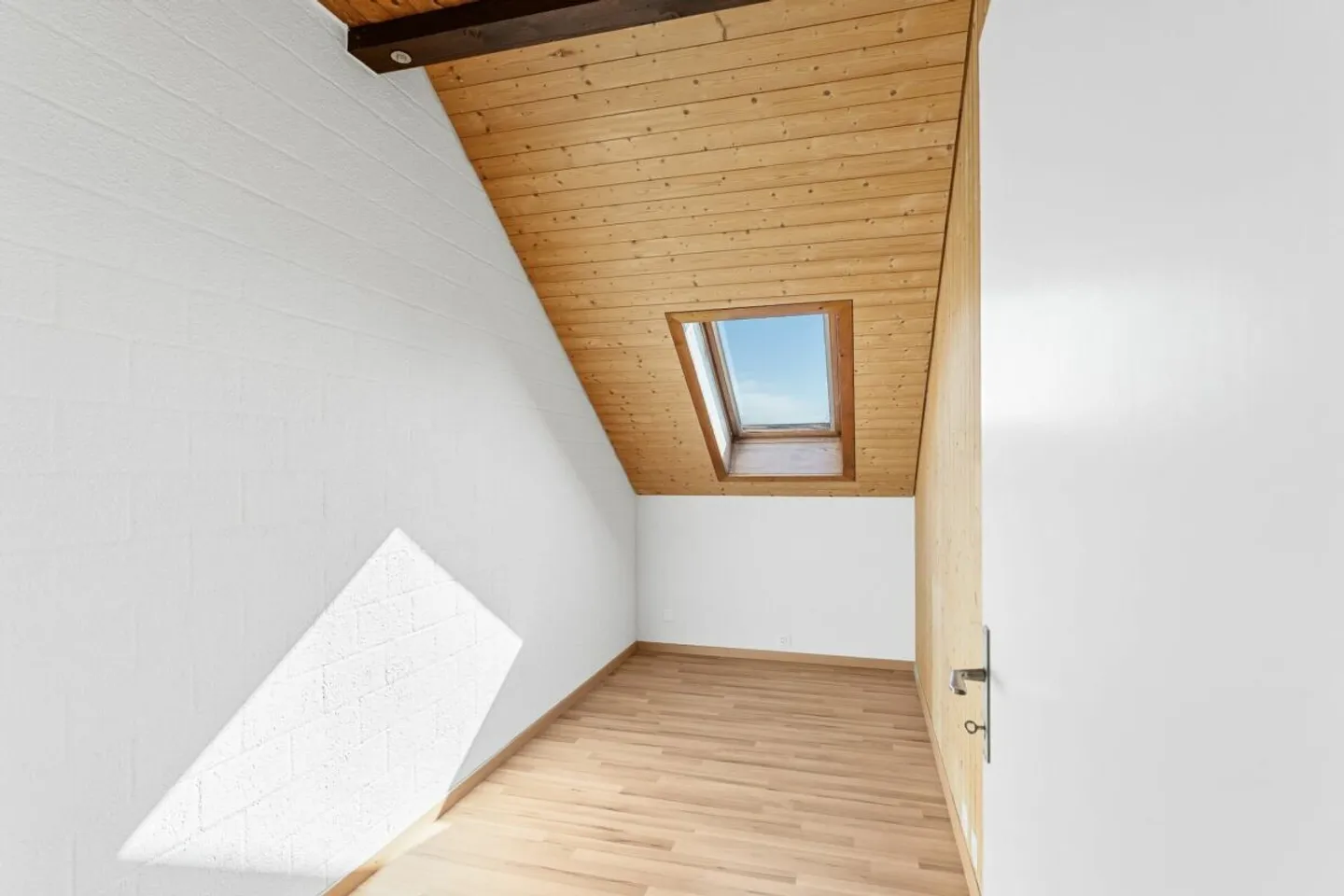 Architettura straordinaria e grande giardino - Foto 9 di 19