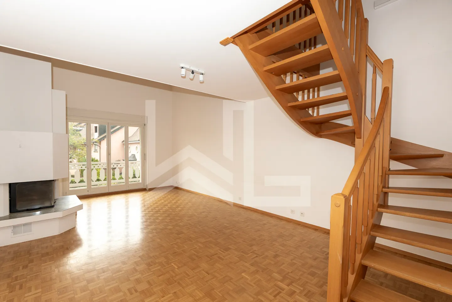 Charming Maisonette near Lake - Photo 2 of 15