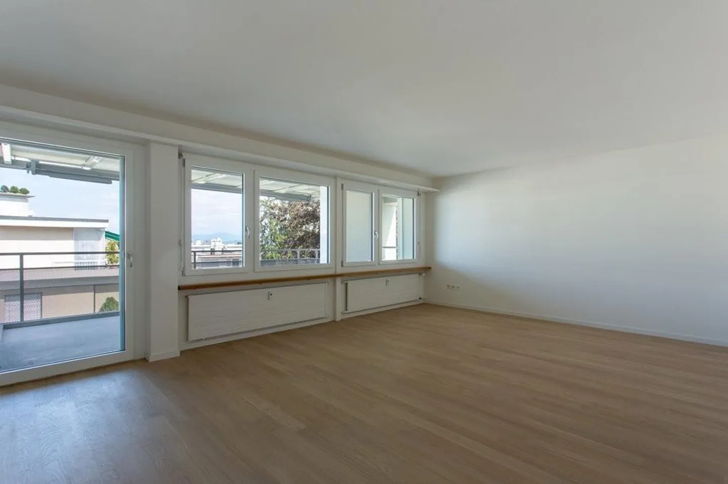 Vivere con vista diretta sul lago - ogni giorno è una sensazione di vacanza - Foto 4 di 11