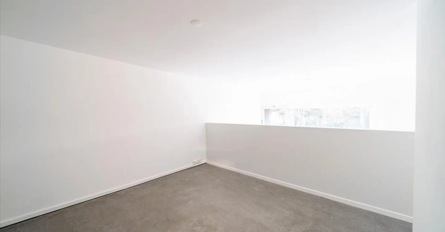 Mischgenutztes Gebäude mieten - Foto 4 von 11