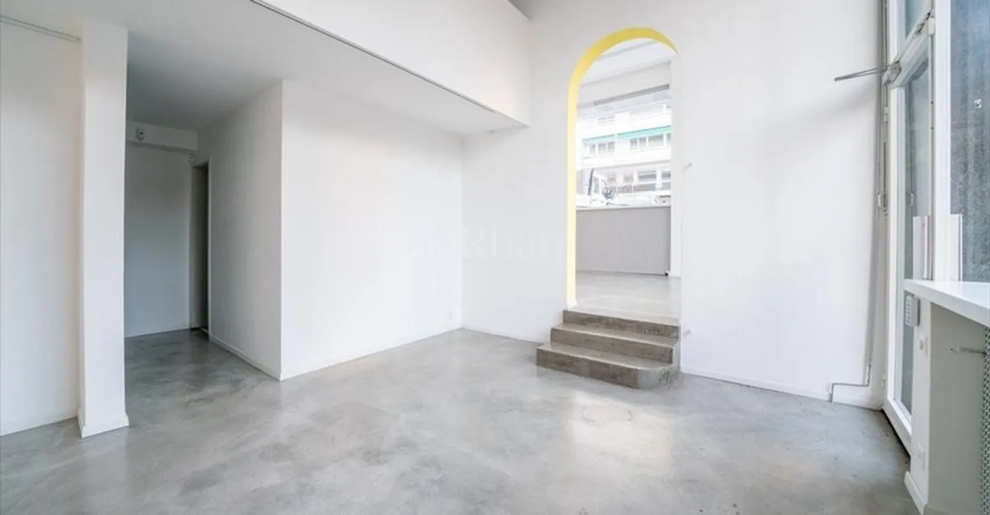 Mischgenutztes Gebäude mieten - Foto 9 von 11